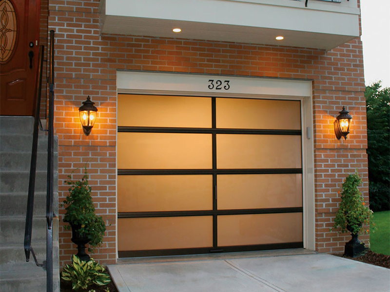 Frosted glass garage door 图2